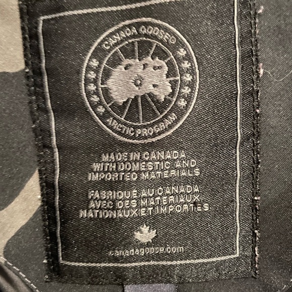 CANADA GOOSE Black Label Shelburne Parka Size S in Camouflage. - Picture 7 of 13